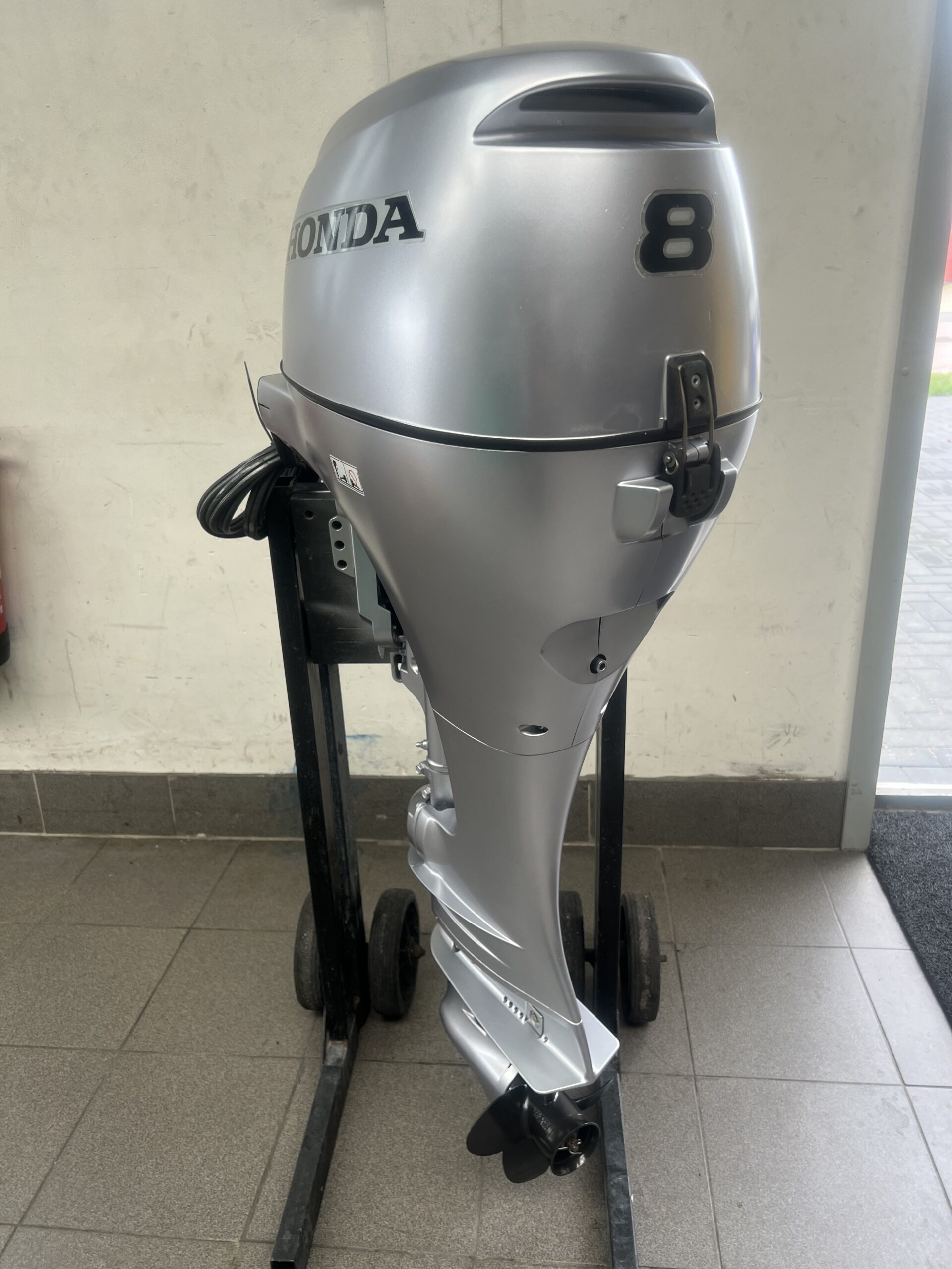 Honda 8PK 4-takt buitenboordmotor uit 2015, langstaart met afstandsbediening en elektrische start