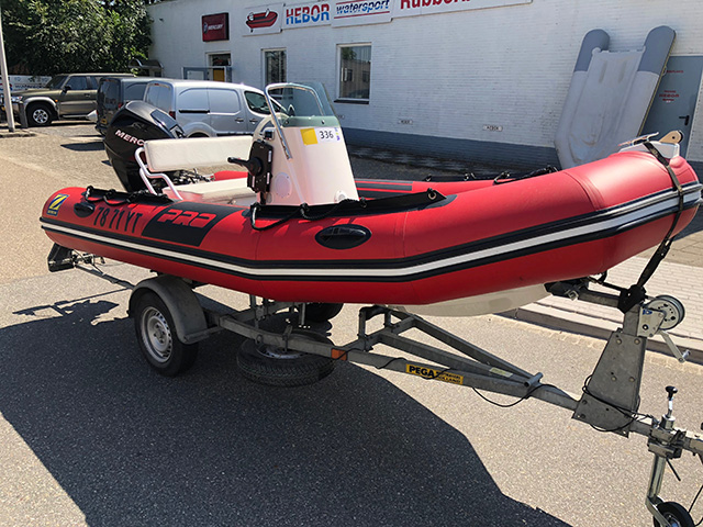 Zodiac Pro 420 – Mercury F30EFI