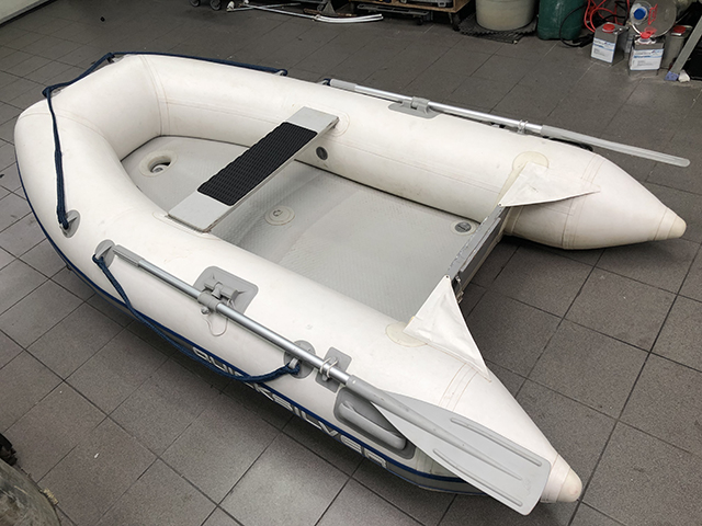 Quicksilver 270 airdeck