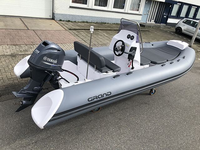 Grand S520 – Yamaha F70 EFI