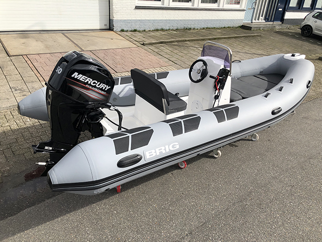 Brig Falcon 500 – Mercury F50 EFI