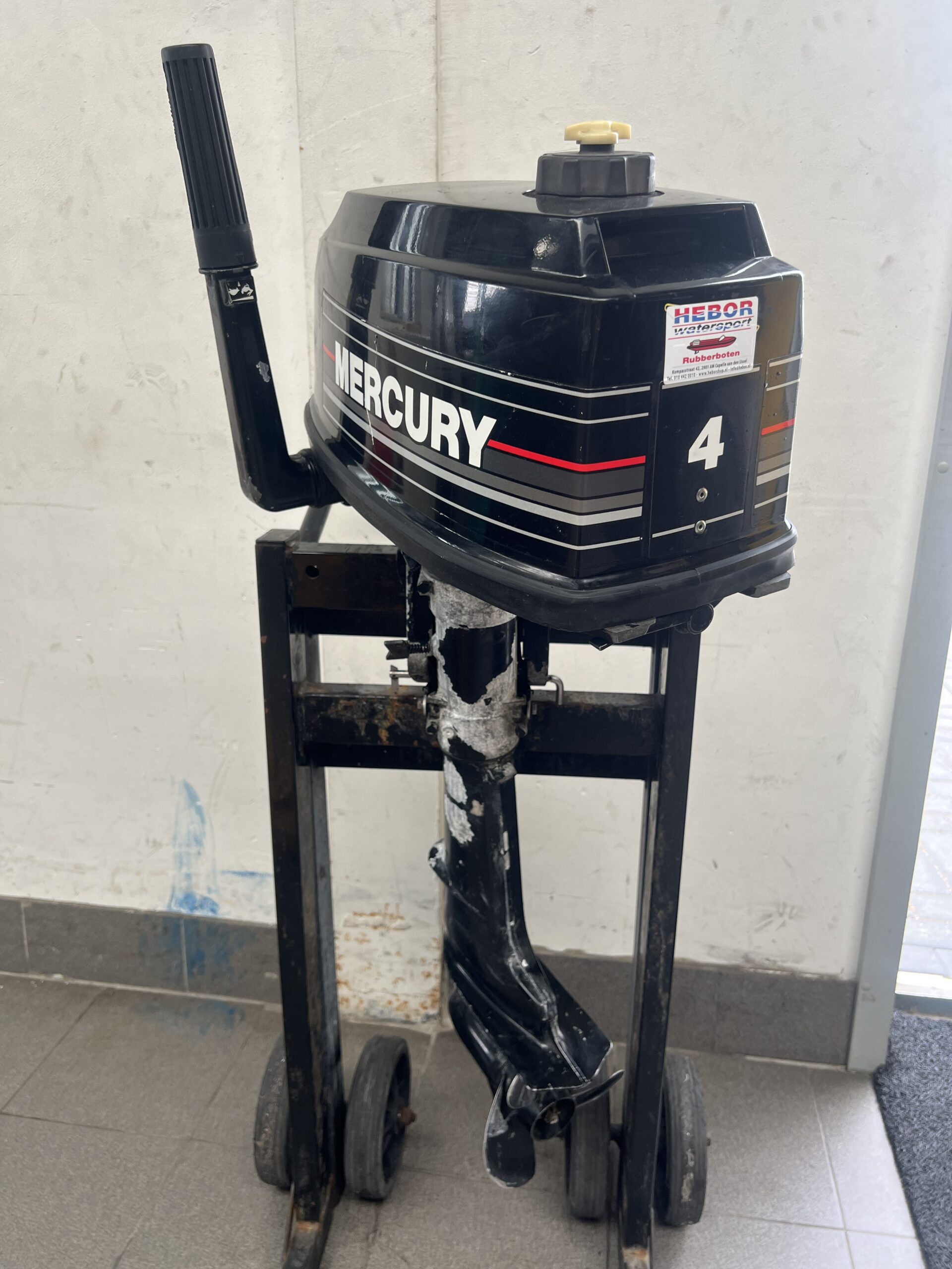 Mercury 4PK 2-takt buitenboordmotor uit 1993, kortstaart en handgestart