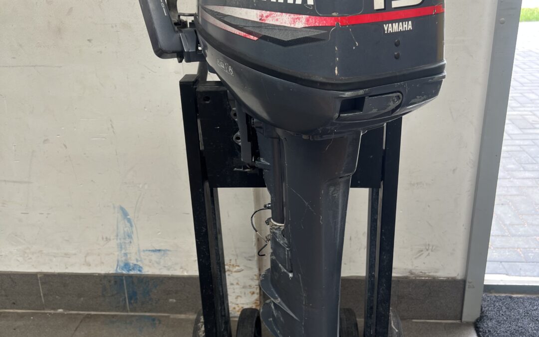 Yamaha 15PK 2-takt (253)