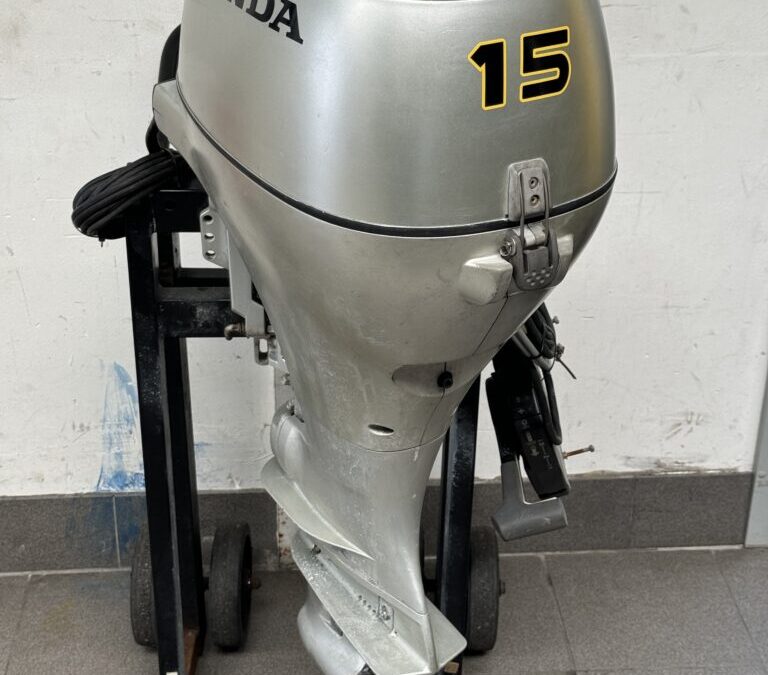 Honda 15PK 4-takt (148)