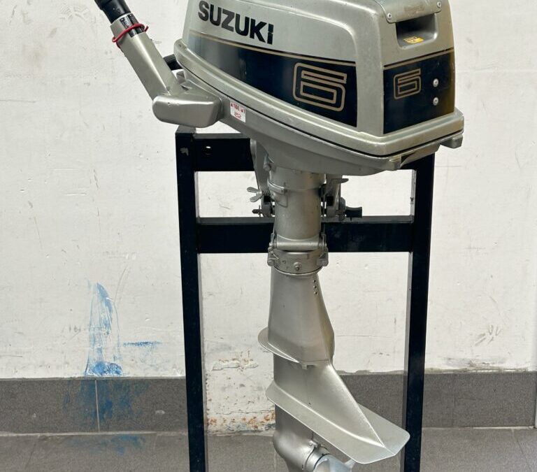 Suzuki 6PK 2-takt (105)